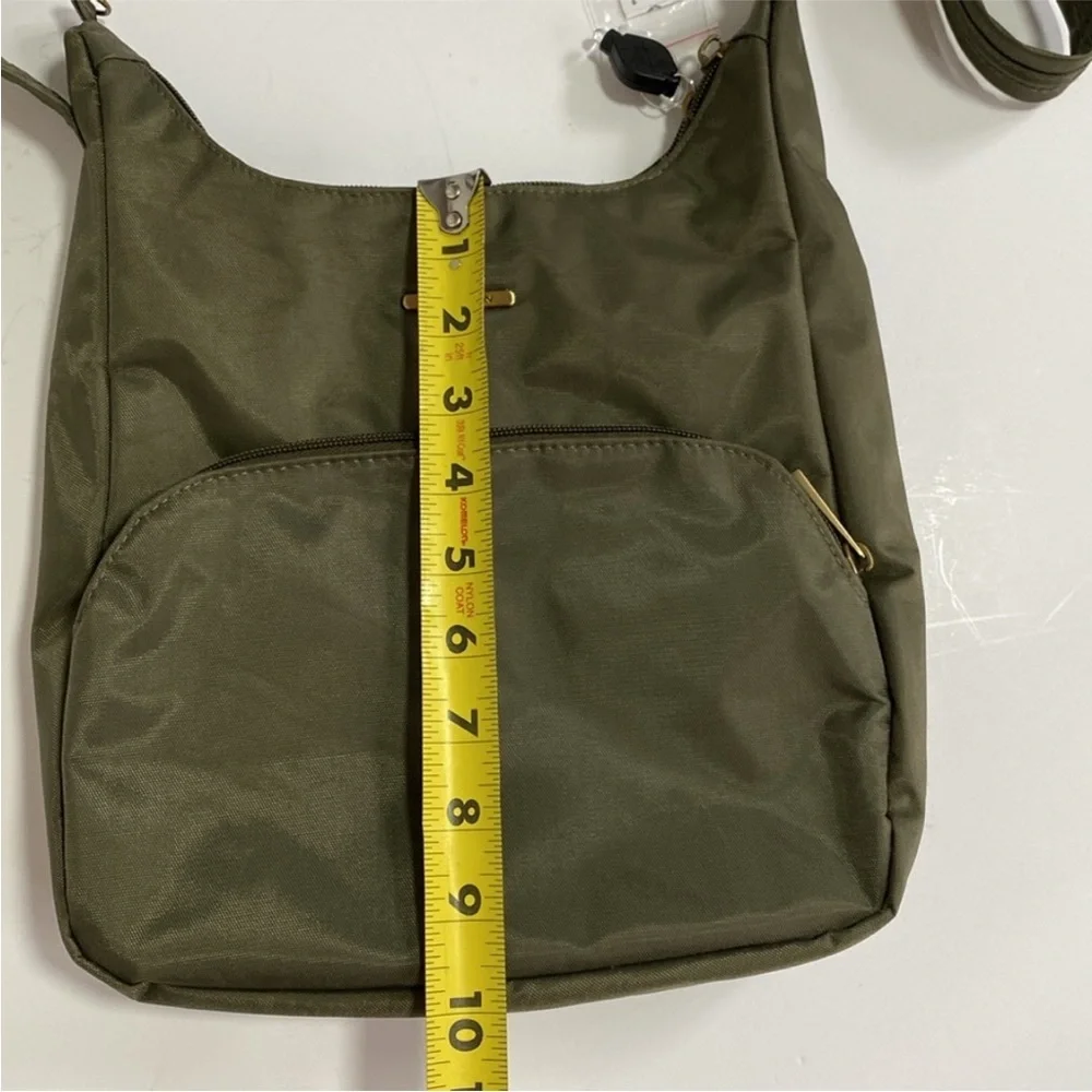 Travelon Anti-Theft Classic Essential Messenger Crossbody Bag - Picture 12 of 16